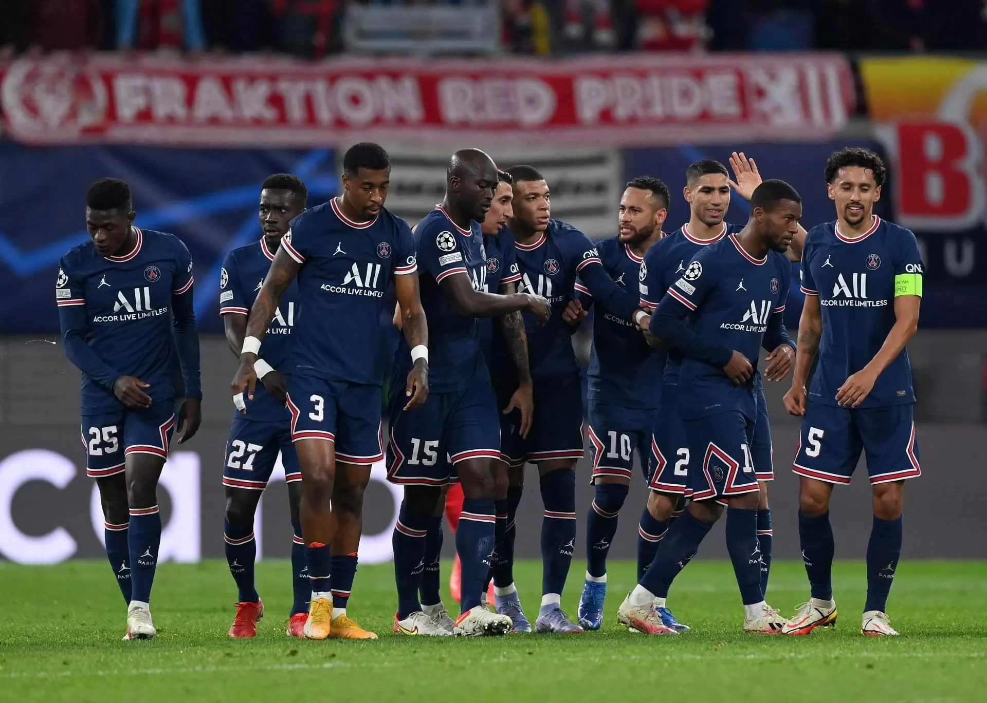 موعد مباراة باريس سان جيرمان وفينيي في كأس فرنسا